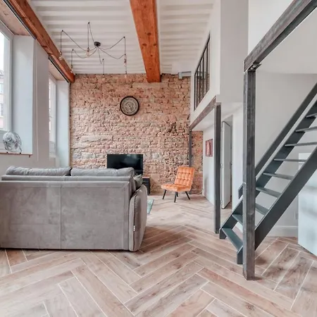 Le Pouteau Authentic Charm 2-bedroom In Croix Rousse Apartment *