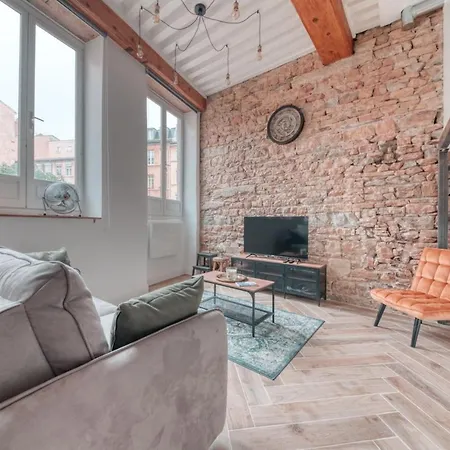 Appartement Le Pouteau Authentic Charm 2-bedroom In Croix Rousse