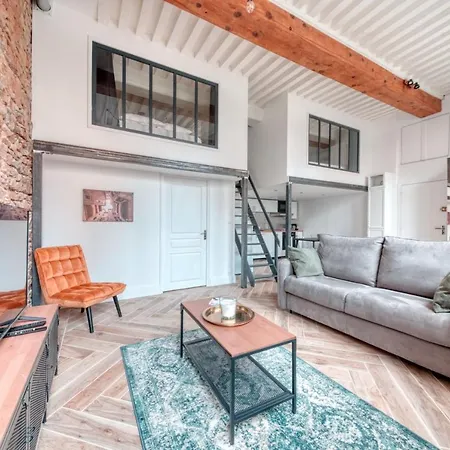 Le Pouteau Authentic Charm 2-bedroom In Croix Rousse Apartment *